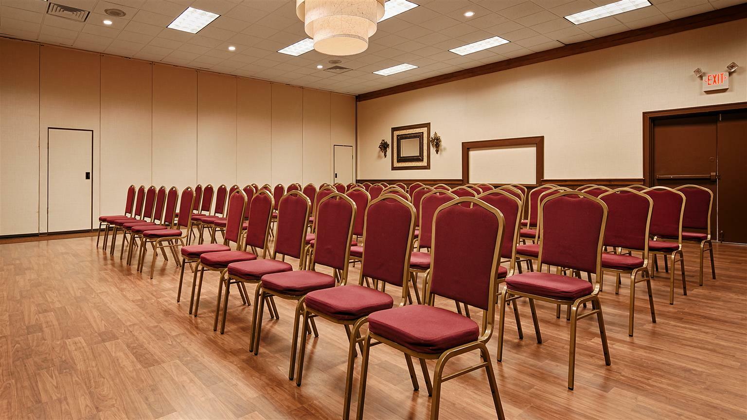 Red Pine Inn & Conference Centre Alliston Eksteriør billede